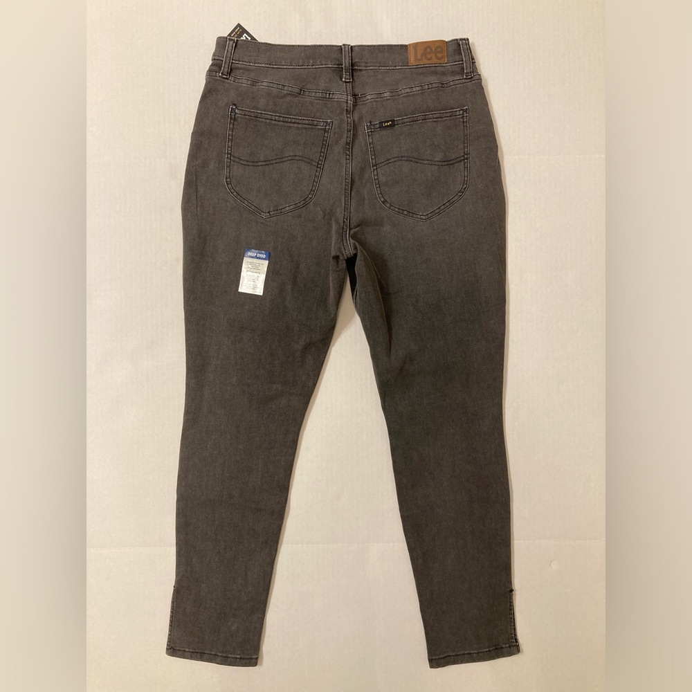 Lee | NWT Women’s Slim Skinny High Rise Gray Jeans - Picture 2 of 15